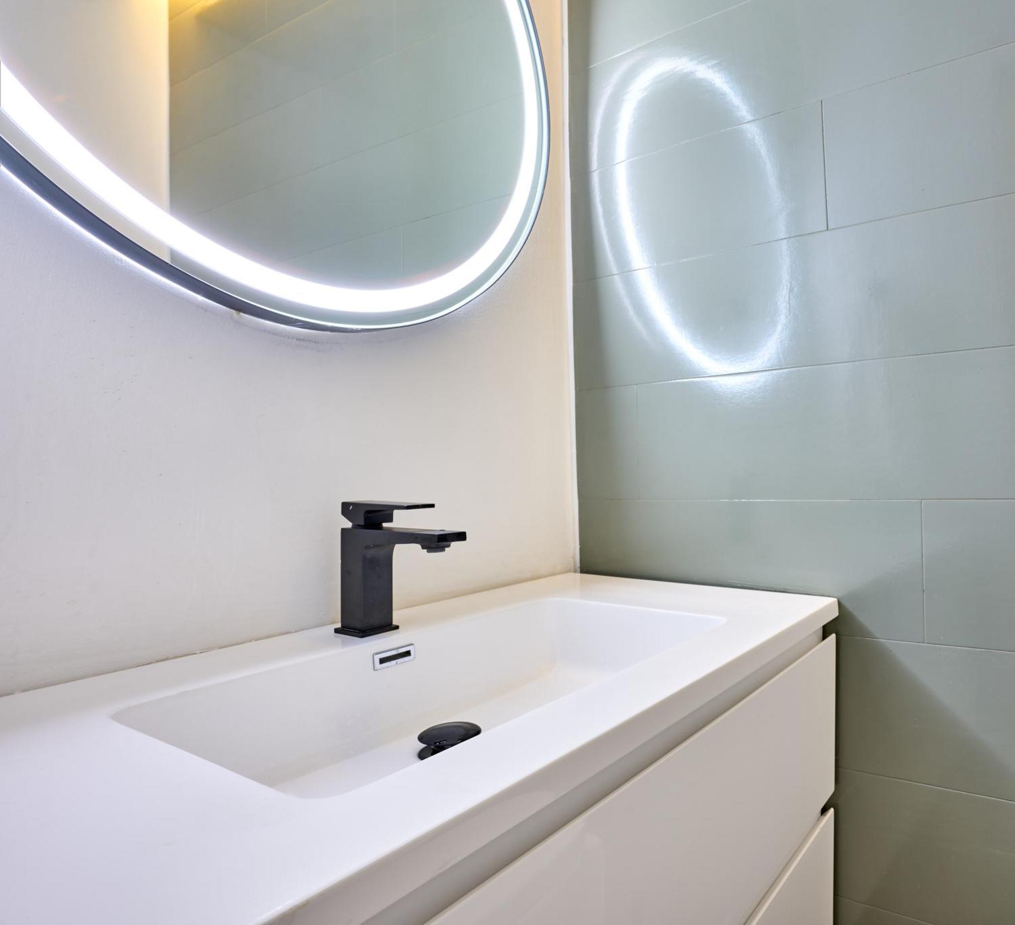 Stylish Apartment In Tigne Point Sliema Luaran gambar